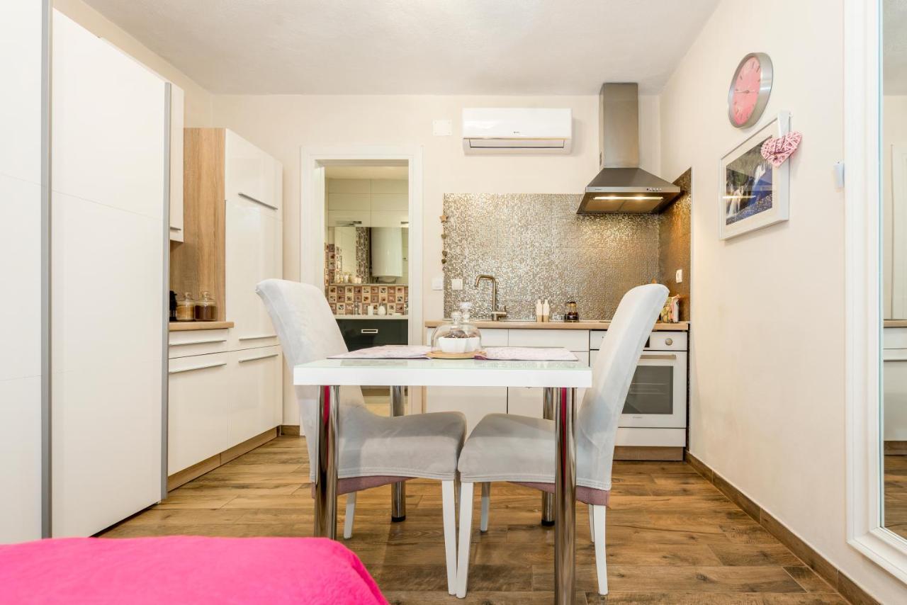 Apartments Stella Mariela Šibenik Buitenkant foto